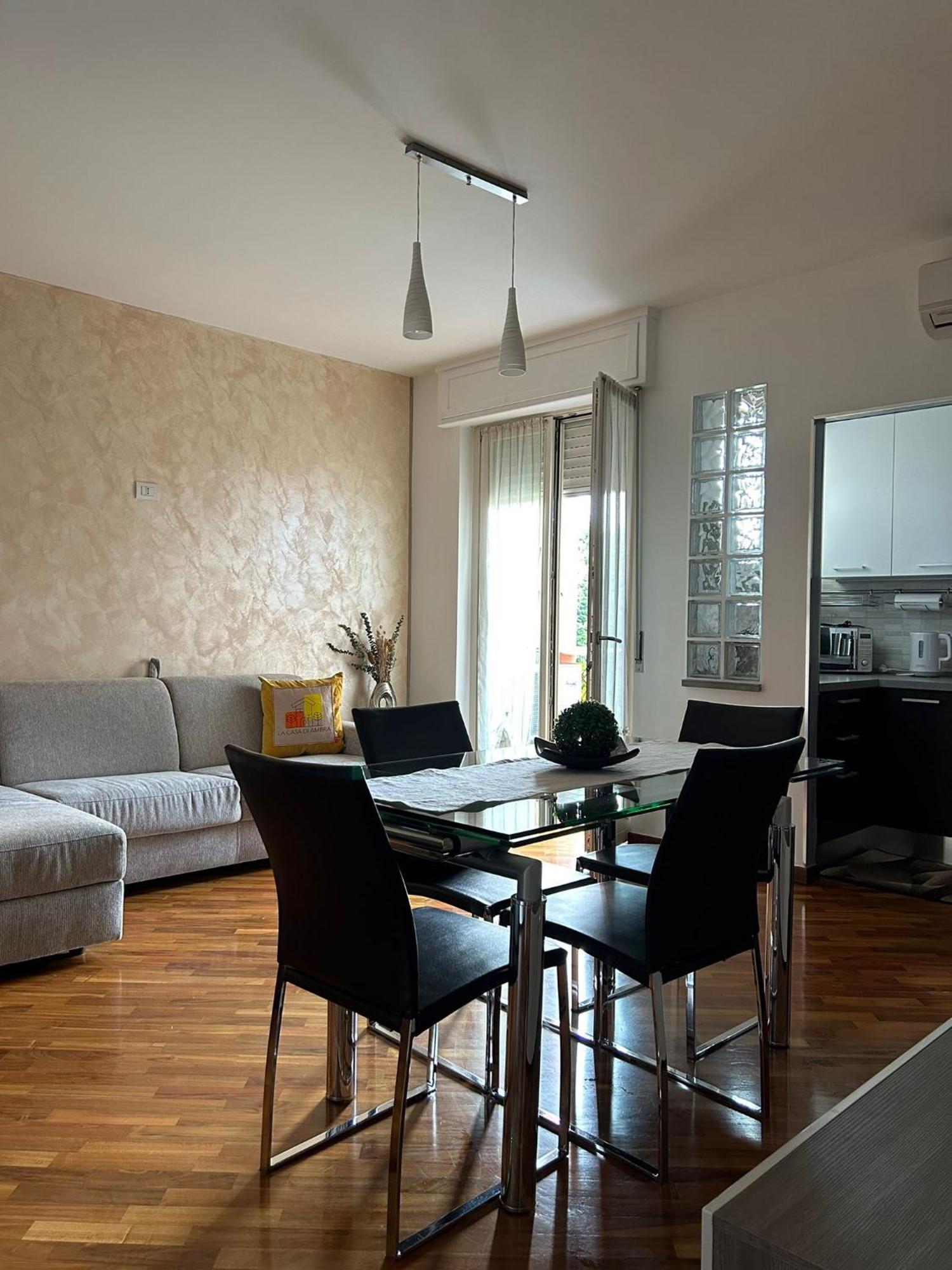 La Casa Di Ambra Appartement Limbiate Buitenkant foto