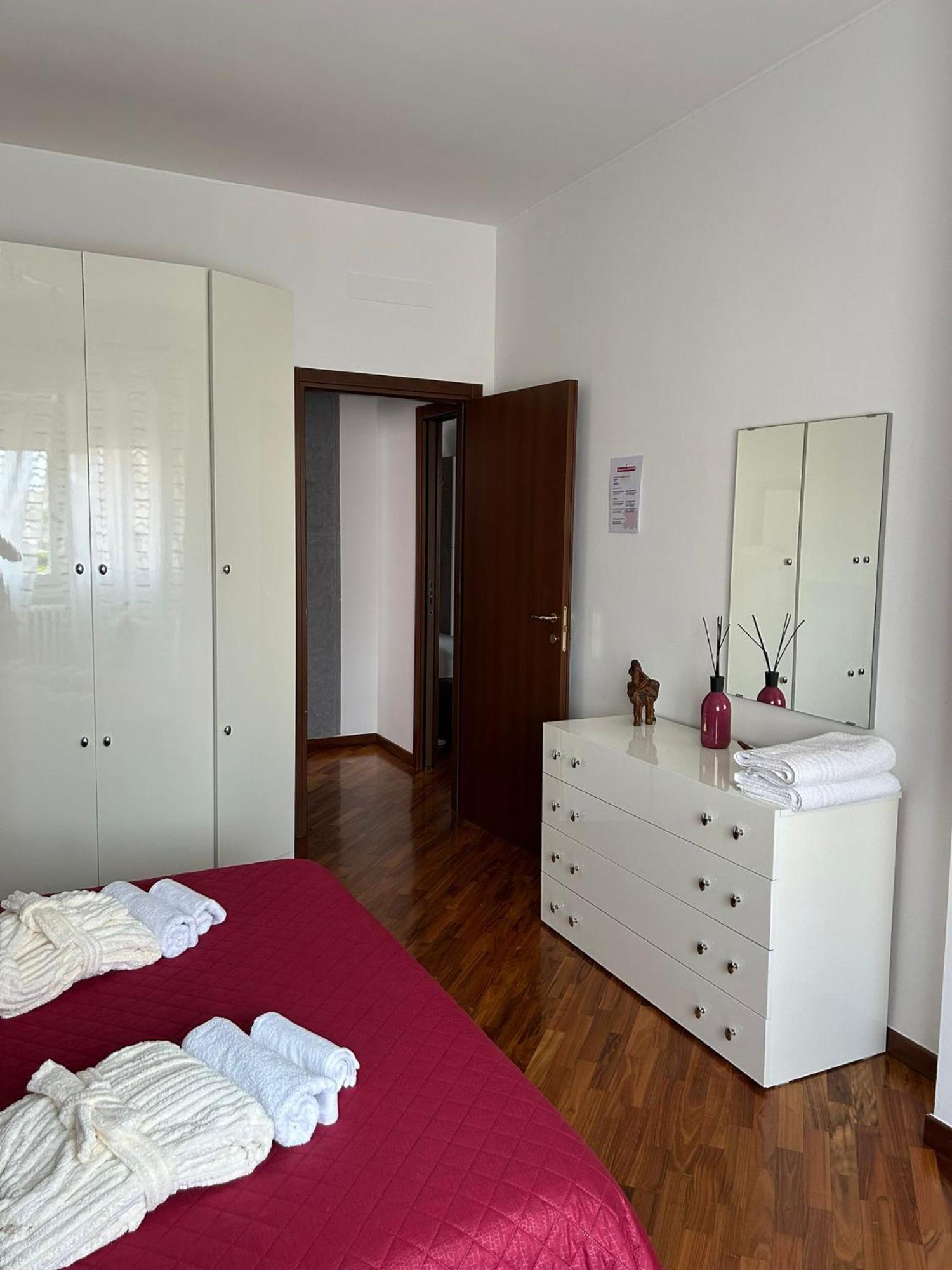 La Casa Di Ambra Appartement Limbiate Buitenkant foto
